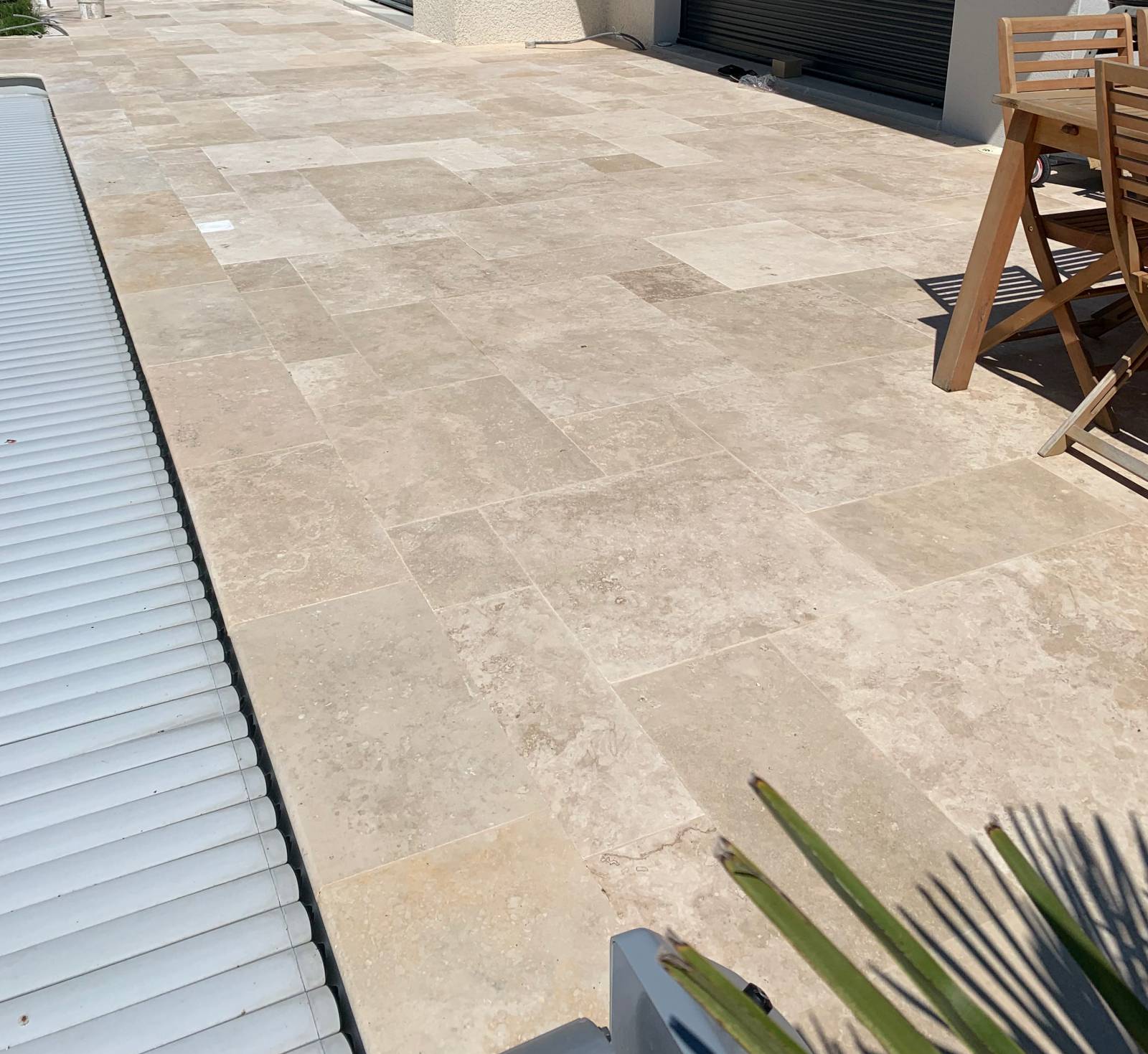 Où acheter du travertin pour une terrasse à Lausanne Suisse