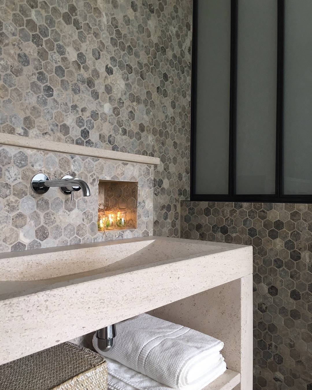 Vente de carrelage et revêtement extérieur en travertin haut de gamme Thonon-les-Bains