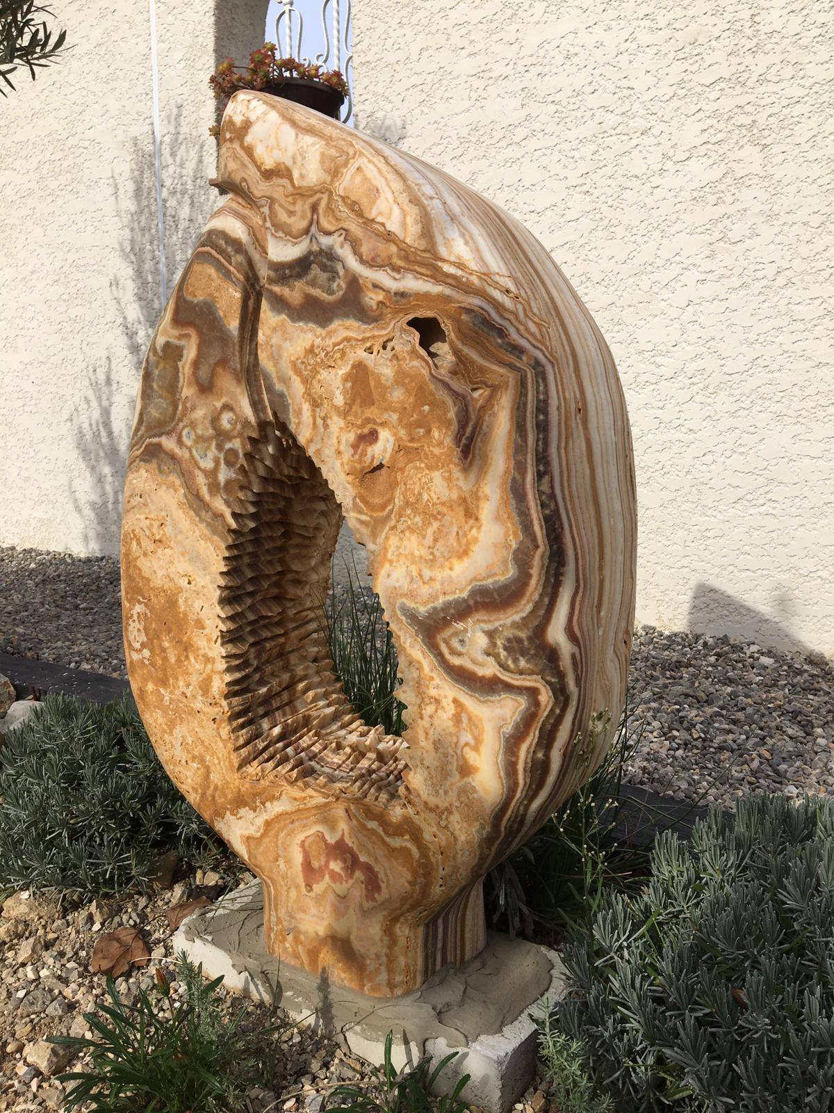 Où acheter une Monolithe en pierre marbrière à Thoiry 01