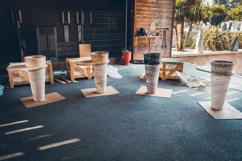 Vasque Colonne en pierre naturelle à Lausanne Suisse